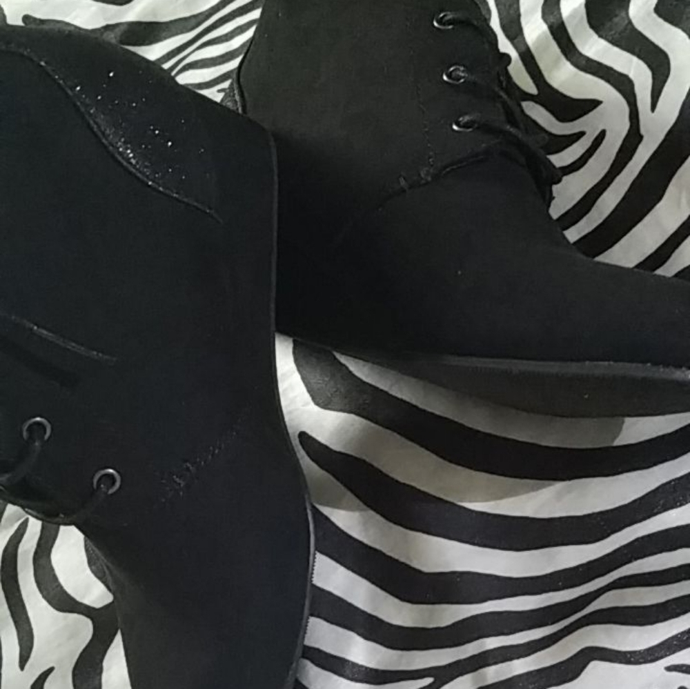 Black sparkle wedge boots